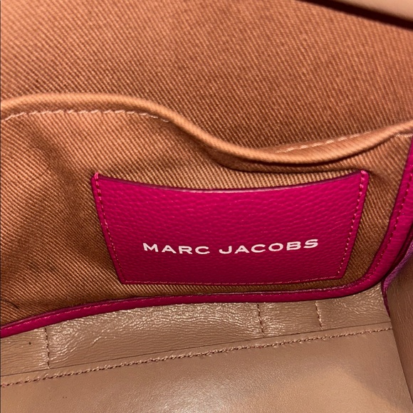 Marc Jacobs Tote Bag - Picture 4 of 5